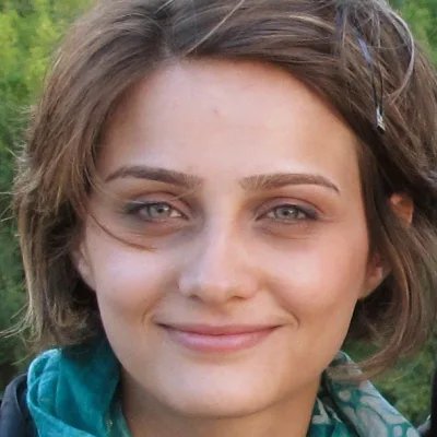 Solmaz Farhang