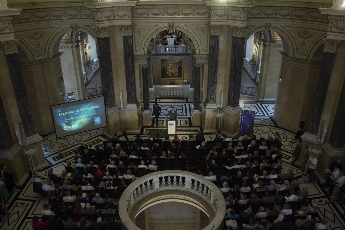 GLOBART Talk: Perspektivenwechsel: “Wissenschaft über Kunst / Kunst über Wissenschaft”