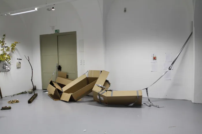 Performative Bodies seminar with Gabi Schillig. Photo © Art & Science Visualisation