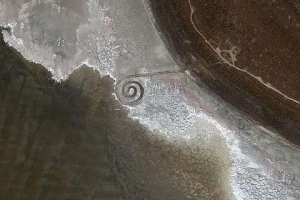 Land Art – Ecosystem experiments