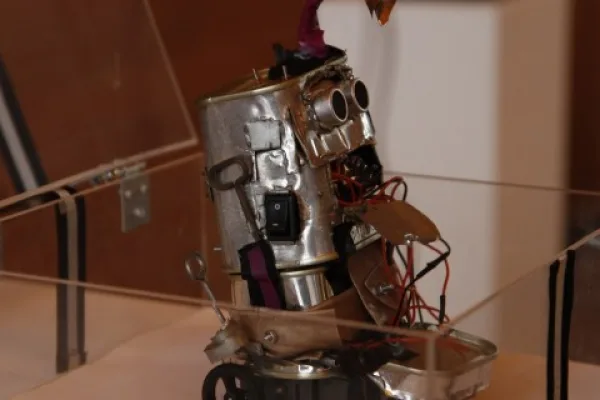 Lifeless & Helpless (robot), 2011