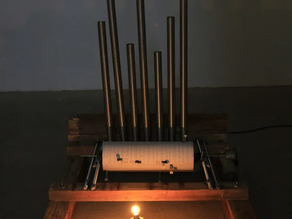 The sound of silence, sektor 33, composition upon the zentralfriedhof