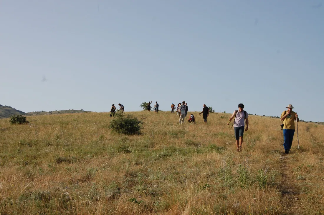 Visual March to Prespa: a nomadic-walking exploration in the space of Western Macedonia, Greece.