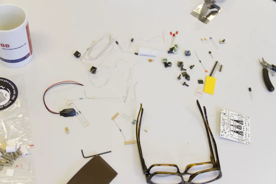WORKSHOP: Build and hack the Trinity synth