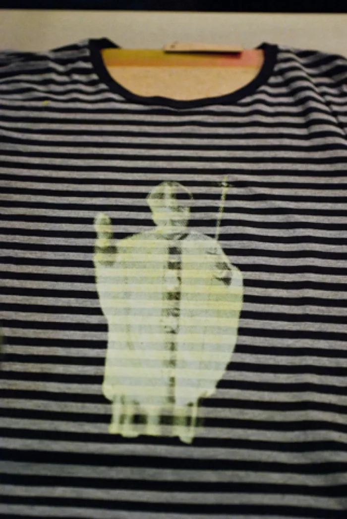 XMAS MARKET, in context of HUFAK Offspace, 16 December 2011 — Zahra Shahabi Sirjani